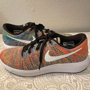 Nike running soft & supportive size us 9 for men